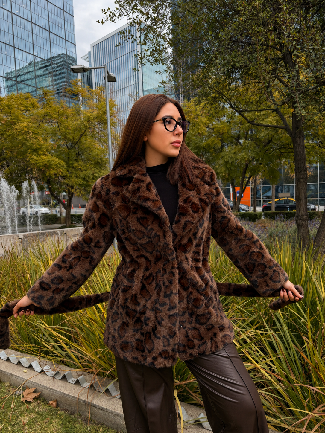 ABRIGO AMAZONA ANIMAL PRINT