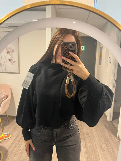 SWEATER MANGA MURCIELAGO/ CUELLO BAJO